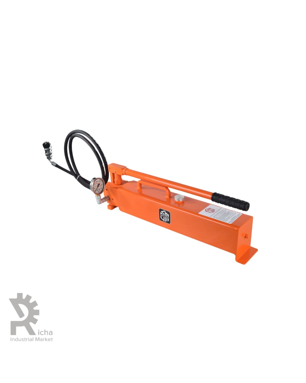 Hand pump