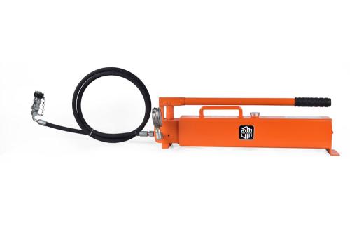 Hand pump